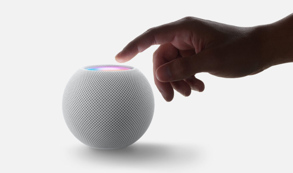 Apple HomePod Mini Review: A Tiny Powerhouse with Big Sound 2 Apple HomePod Mini Siri